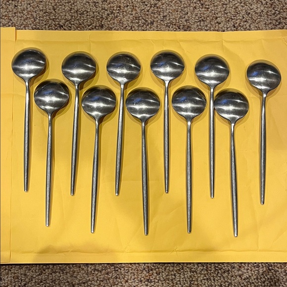 Cutipol Moon Matte Silver Stainless 7” teaspoons bowl shaped soup Set of 11 VGUC